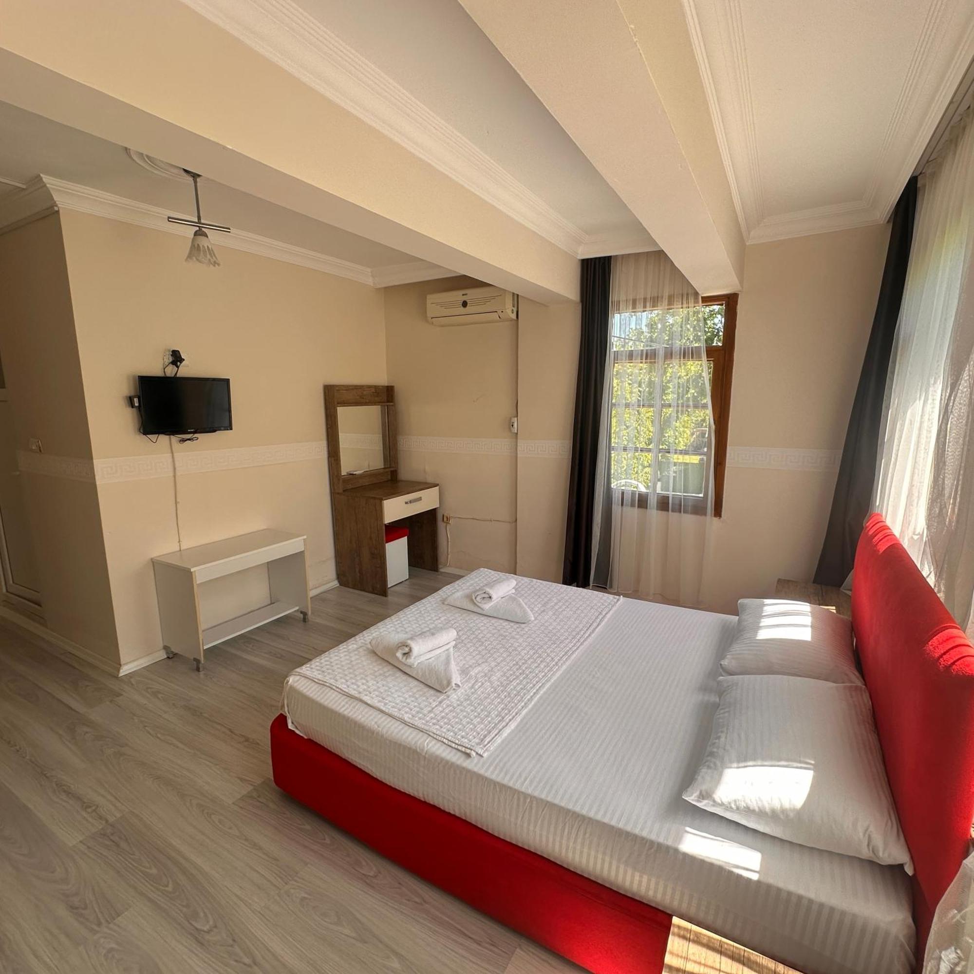Sakliderebutikotel Edremit  Extérieur photo